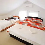 Apartments Kapetan