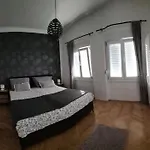 Zara Apartment