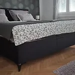 Zara Apartment