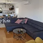 Apartment Villa Grga