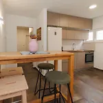 Apartments 23 And 25 With Free Private Parking