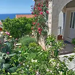 Summer Breeze Cavtat