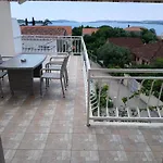 Apartmani Fani 2 Min Walking From Sea
