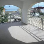 Charmante Ferienwohnung Mit Balkon