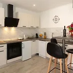 Apartment Manilu