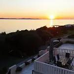 Ad Astra Punta Skala
