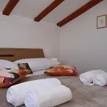 House Lucky