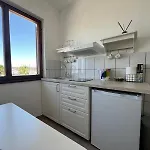 Room Novakovic
