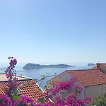 Summer Breeze Cavtat