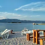 Lumbarda Resort Apartments