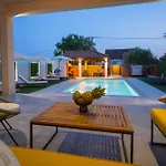 Vintage House Bella Vita