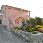 Apartments Lonic