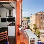 Golden Bridge Apartment With Private Parking