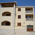 Apartment Lux