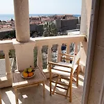 Apartment Gloria