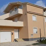 Apartments Danijela