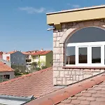 Apartments Mirjana