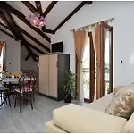 Apartments Cvita
