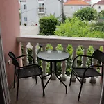 Apartments Petani