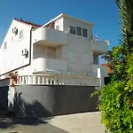 Marina Apartment 1