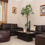 Apartment Maras