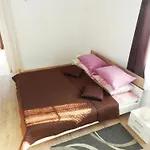 Apartment Jomi