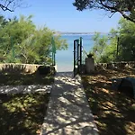 Beachfront Skoblar Holiday Home With Seaview