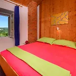Fisherman'S Guest House Galeb