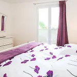 Three Wells Apartment