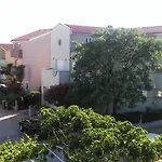 Apartments Maslina