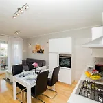 Apartment Big Look