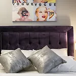 Tailor Two-Bedroom Suite
