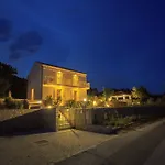 Hedera Estate, Villa Hedera VII