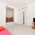 Apartments Dolores