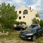 Apartments Tonkica