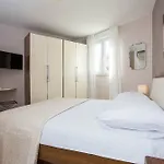Apartman Moderna Lapad