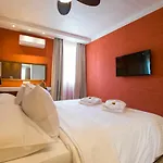 Villa Blue Diamond