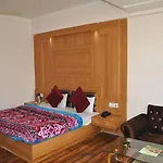 Hotel Natraj International