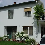 Apartments And Rooms Mirjana