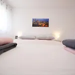 Apartment Mini