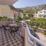 Apartments Mija