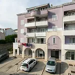 Apartment Valerija