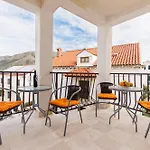 Nina Apartments