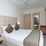 Oyo 9769 Hotel Chanakya Inn