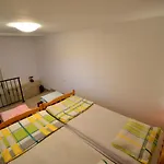 Apartment Mirna