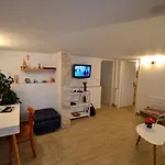 Apartment Mirna
