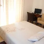 Miro Studio Apartments