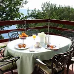 Scenic Apartment In Maslenica With Terrace
