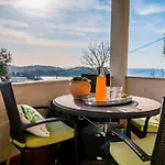 Maja Apartment Cavtat II