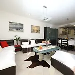 Apartment Riva